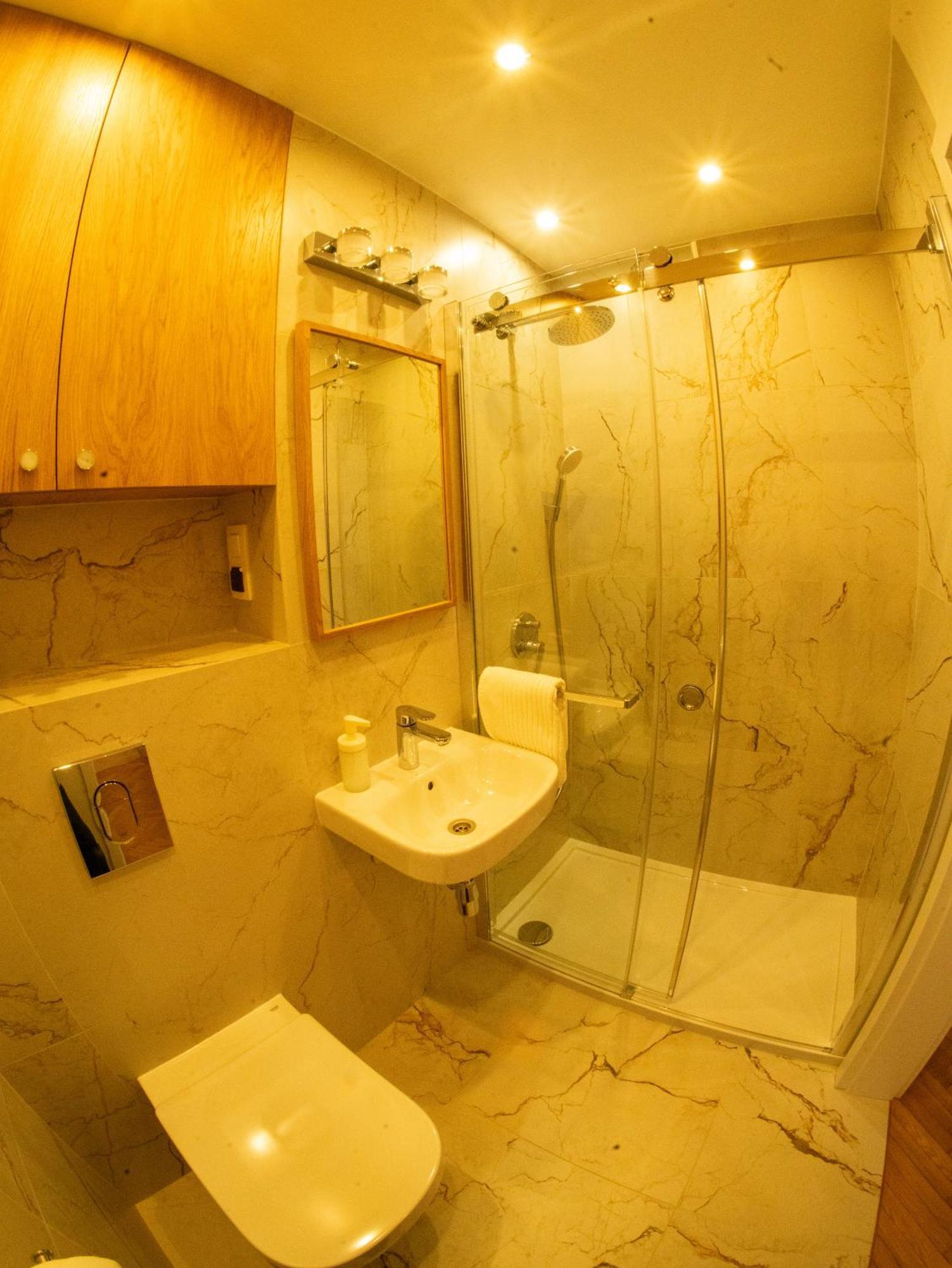 Apartament Gold 61 Varsóvia Exterior foto